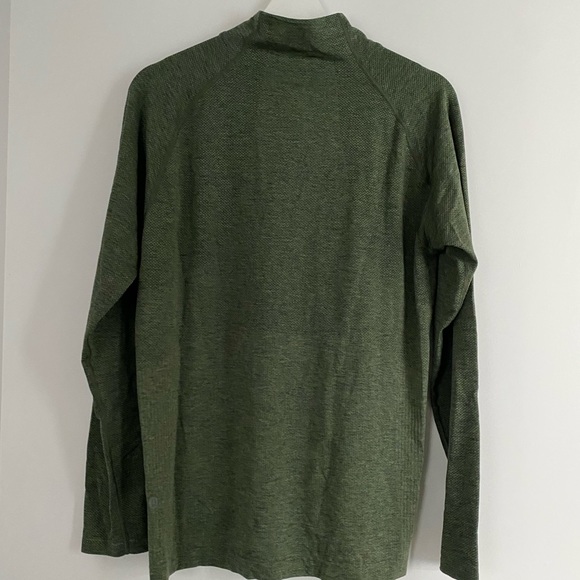 Lululemon Metal Vent Tech Half-Zip 2.0 (forest green, M) - Picture 3 of 3
